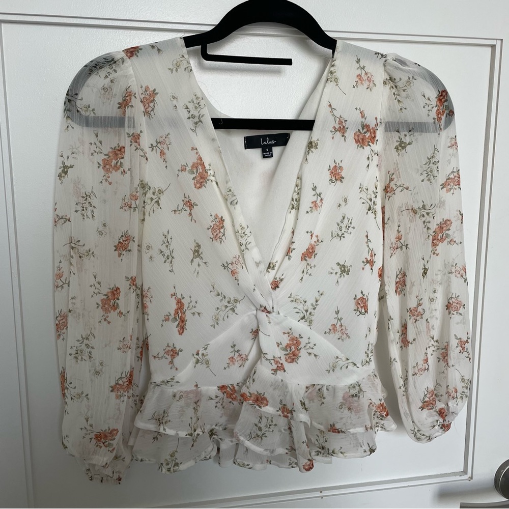 LULUS chiffon floral blouse size s